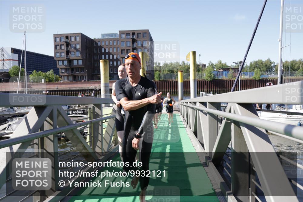 09.08.2026 - GEWOBA Citytriathlon Bremen Yannick Fuchs http://msf.ph/oto/9932121 09.08.2026 10:21:44 Schwimmen 410, 440, 484, 486, 503, 532 meine-sportfotos.de