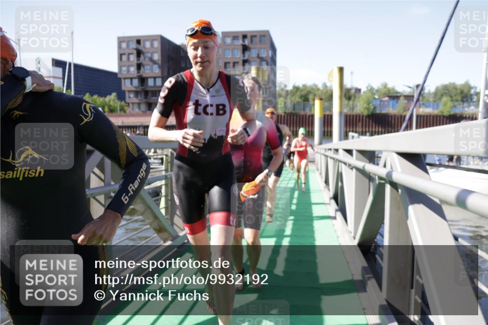 09.08.2026 - GEWOBA Citytriathlon Bremen Yannick Fuchs http://msf.ph/oto/9932192 09.08.2026 10:22:04 Schwimmen 221, 419, 461, 467, 477, 483, 487, 493, 495, 501, 508, 514, 532 meine-sportfotos.de