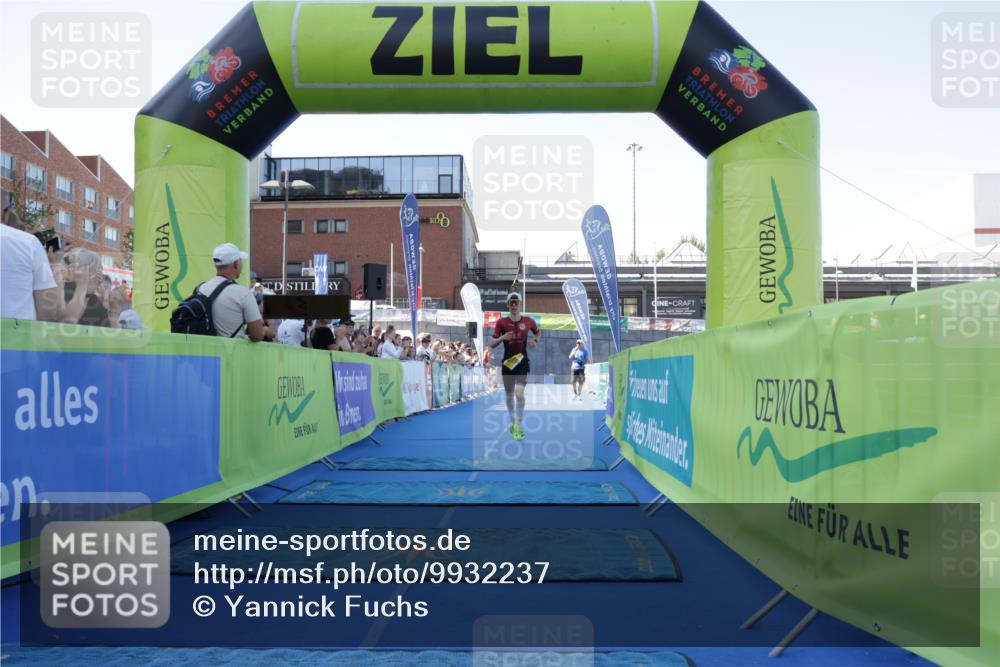 09.08.2026 - GEWOBA Citytriathlon Bremen Yannick Fuchs http://msf.ph/oto/9932237 09.08.2026 11:09:51 Ziel 287 meine-sportfotos.de