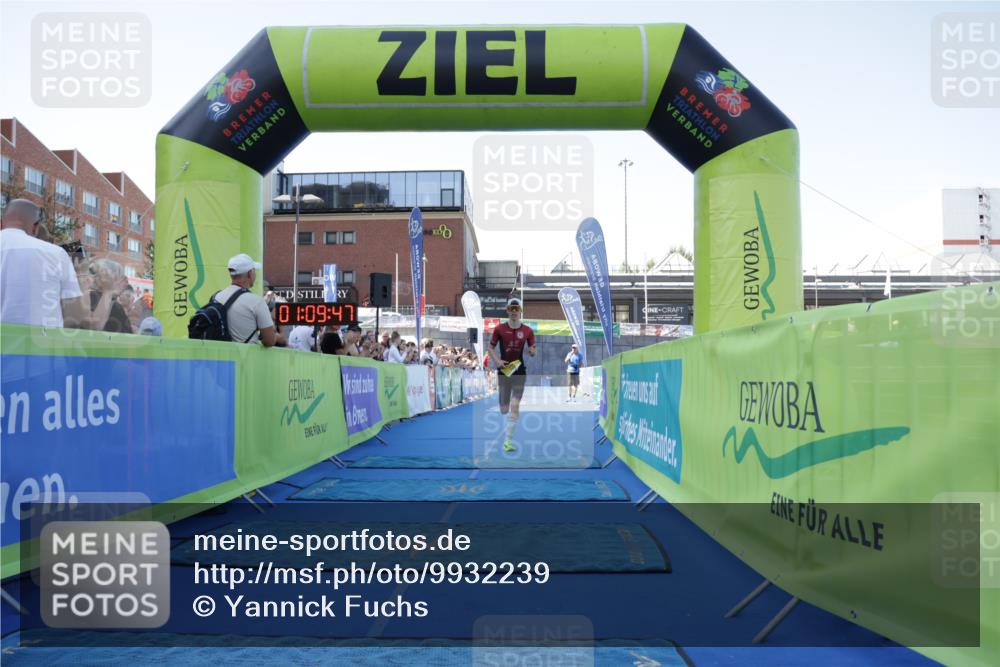 09.08.2026 - GEWOBA Citytriathlon Bremen Yannick Fuchs http://msf.ph/oto/9932239 09.08.2026 11:09:51 Ziel 287 meine-sportfotos.de