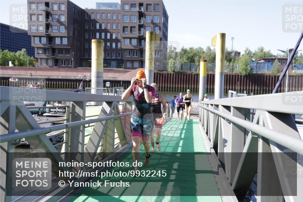 09.08.2026 - GEWOBA Citytriathlon Bremen Yannick Fuchs http://msf.ph/oto/9932245 09.08.2026 10:22:27 Schwimmen 7, 59, 125, 239, 448, 460, 504, 510 meine-sportfotos.de