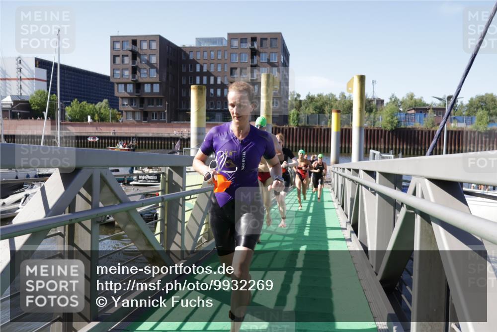 09.08.2026 - GEWOBA Citytriathlon Bremen Yannick Fuchs http://msf.ph/oto/9932269 09.08.2026 10:22:34 Schwimmen 1, 7, 25, 59, 125, 173, 239, 439, 448, 460, 476, 504, 510 meine-sportfotos.de
