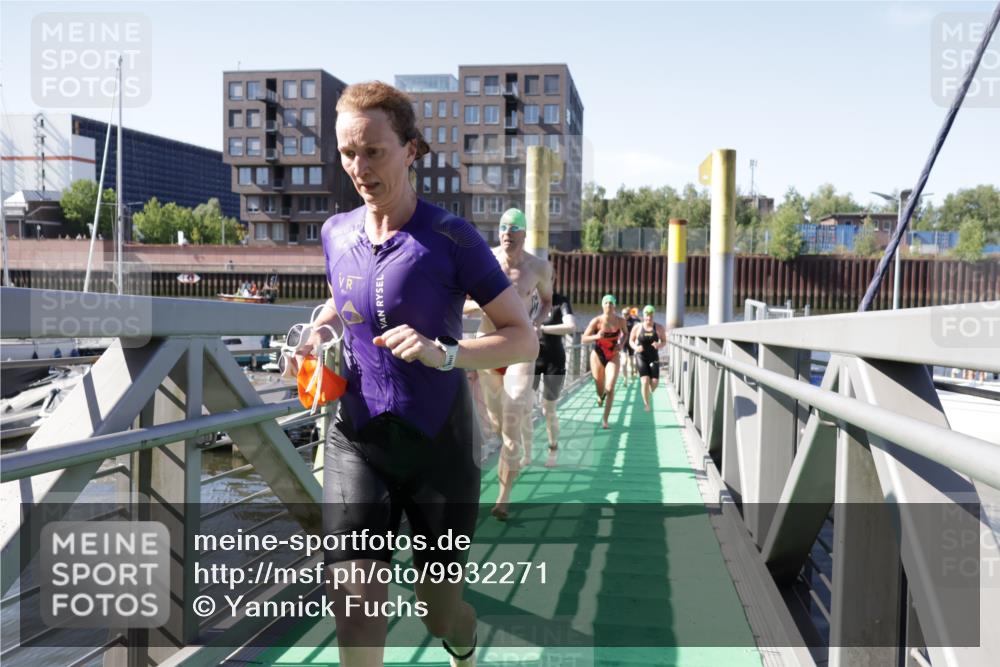 09.08.2026 - GEWOBA Citytriathlon Bremen Yannick Fuchs http://msf.ph/oto/9932271 09.08.2026 10:22:34 Schwimmen 1, 7, 25, 59, 125, 173, 239, 439, 448, 460, 476, 504, 510 meine-sportfotos.de