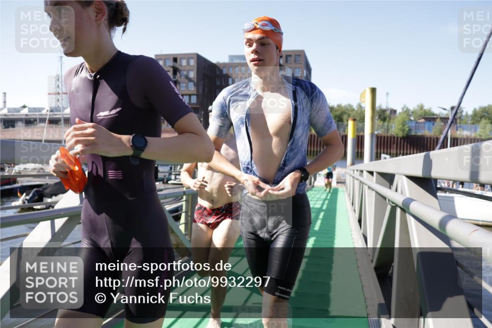 09.08.2026 - GEWOBA Citytriathlon Bremen Yannick Fuchs http://msf.ph/oto/9932297 09.08.2026 10:22:41 Schwimmen 1, 25, 39, 173, 239, 413, 439, 476, 494, 504, 510 meine-sportfotos.de