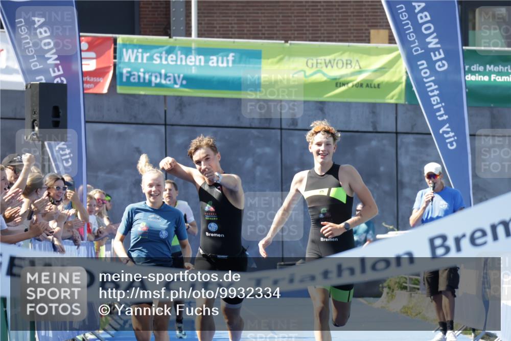 09.08.2026 - GEWOBA Citytriathlon Bremen Yannick Fuchs http://msf.ph/oto/9932334 09.08.2026 11:13:07 Ziel 231, 378 meine-sportfotos.de