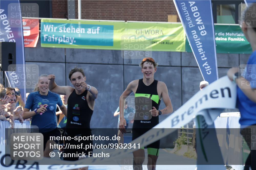 09.08.2026 - GEWOBA Citytriathlon Bremen Yannick Fuchs http://msf.ph/oto/9932341 09.08.2026 11:13:07 Ziel 231, 378 meine-sportfotos.de