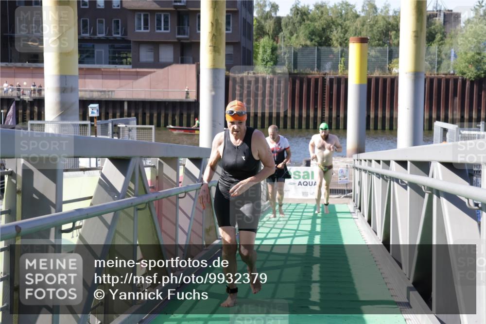 09.08.2026 - GEWOBA Citytriathlon Bremen Yannick Fuchs http://msf.ph/oto/9932379 09.08.2026 10:23:14 Schwimmen 63, 471, 509, 527 meine-sportfotos.de