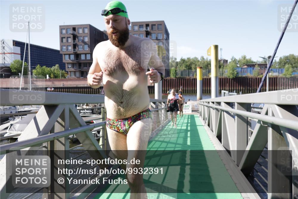 09.08.2026 - GEWOBA Citytriathlon Bremen Yannick Fuchs http://msf.ph/oto/9932391 09.08.2026 10:23:20 Schwimmen 243, 420, 509, 527, 530 meine-sportfotos.de