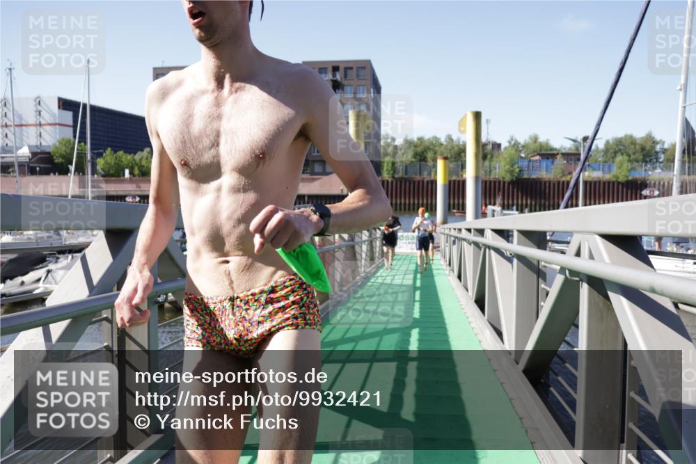 09.08.2026 - GEWOBA Citytriathlon Bremen Yannick Fuchs http://msf.ph/oto/9932421 09.08.2026 10:23:36 Schwimmen 207, 243, 249, 420, 423, 426, 436, 459, 530 meine-sportfotos.de