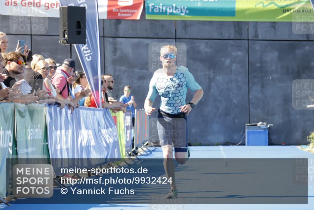 09.08.2026 - GEWOBA Citytriathlon Bremen Yannick Fuchs http://msf.ph/oto/9932424 09.08.2026 11:14:30 Ziel 314 meine-sportfotos.de