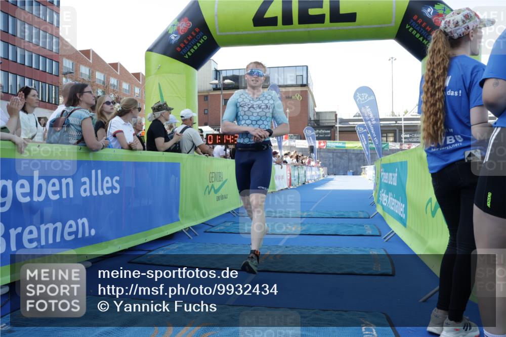 09.08.2026 - GEWOBA Citytriathlon Bremen Yannick Fuchs http://msf.ph/oto/9932434 09.08.2026 11:14:35 Ziel 314 meine-sportfotos.de