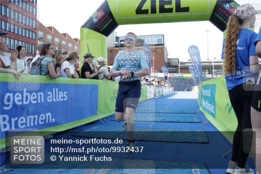 09.08.2026 - GEWOBA Citytriathlon Bremen Yannick Fuchs http://msf.ph/oto/9932437 09.08.2026 11:14:35 Ziel 314 meine-sportfotos.de
