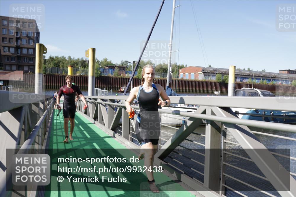 09.08.2026 - GEWOBA Citytriathlon Bremen Yannick Fuchs http://msf.ph/oto/9932438 09.08.2026 10:23:54 Schwimmen 131, 207, 426, 451 meine-sportfotos.de