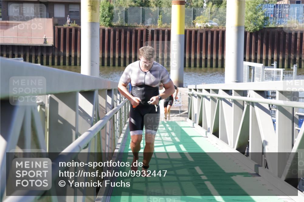 09.08.2026 - GEWOBA Citytriathlon Bremen Yannick Fuchs http://msf.ph/oto/9932447 09.08.2026 10:24:00 Schwimmen 131, 215, 425, 451, 521 meine-sportfotos.de