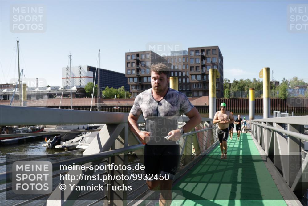 09.08.2026 - GEWOBA Citytriathlon Bremen Yannick Fuchs http://msf.ph/oto/9932450 09.08.2026 10:24:03 Schwimmen 131, 215, 424, 425, 451, 521 meine-sportfotos.de