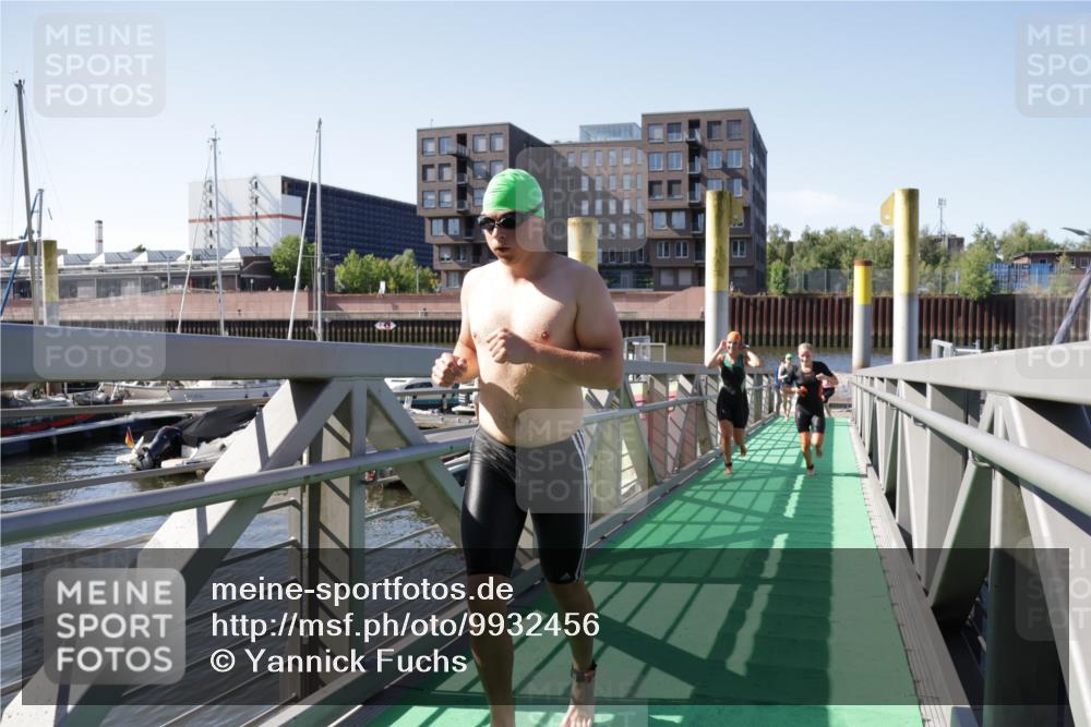 09.08.2026 - GEWOBA Citytriathlon Bremen Yannick Fuchs http://msf.ph/oto/9932456 09.08.2026 10:24:05 Schwimmen 131, 215, 424, 425, 451, 521 meine-sportfotos.de