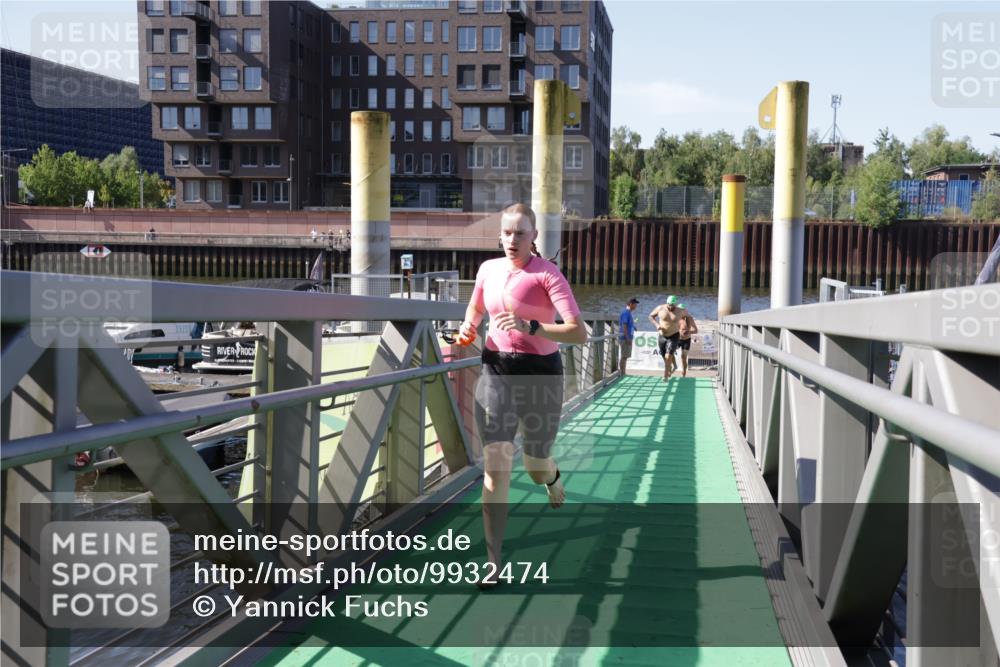 09.08.2026 - GEWOBA Citytriathlon Bremen Yannick Fuchs http://msf.ph/oto/9932474 09.08.2026 10:24:12 Schwimmen 131, 193, 215, 424, 425, 444, 521 meine-sportfotos.de