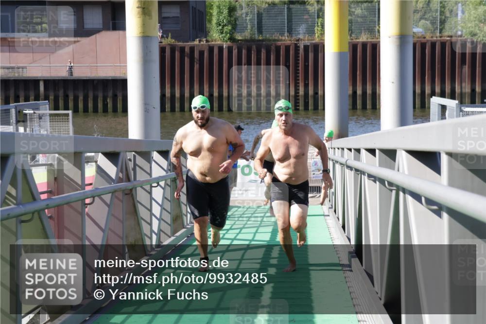 09.08.2026 - GEWOBA Citytriathlon Bremen Yannick Fuchs http://msf.ph/oto/9932485 09.08.2026 10:24:16 Schwimmen 193, 195, 215, 424, 425, 444, 521 meine-sportfotos.de