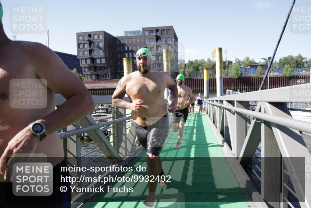 09.08.2026 - GEWOBA Citytriathlon Bremen Yannick Fuchs http://msf.ph/oto/9932492 09.08.2026 10:24:20 Schwimmen 103, 193, 195, 215, 217, 409, 424, 425, 435, 444 meine-sportfotos.de