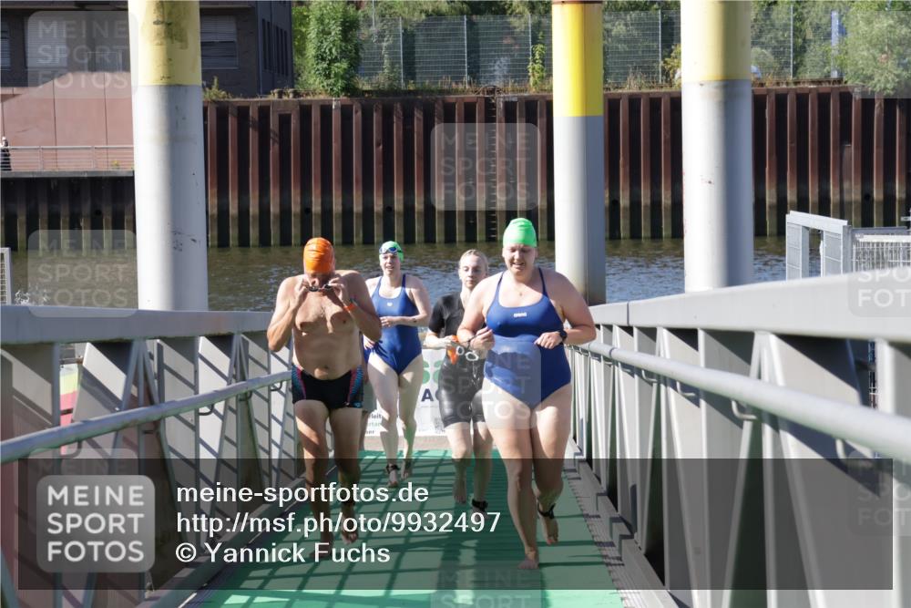 09.08.2026 - GEWOBA Citytriathlon Bremen Yannick Fuchs http://msf.ph/oto/9932497 09.08.2026 10:24:23 Schwimmen 87, 103, 193, 195, 217, 409, 424, 435, 444 meine-sportfotos.de