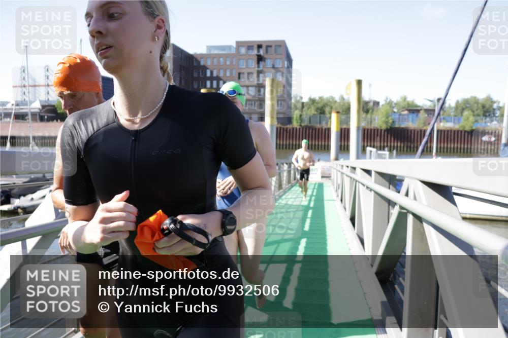 09.08.2026 - GEWOBA Citytriathlon Bremen Yannick Fuchs http://msf.ph/oto/9932506 09.08.2026 10:24:29 Schwimmen 87, 103, 195, 209, 217, 409, 435 meine-sportfotos.de