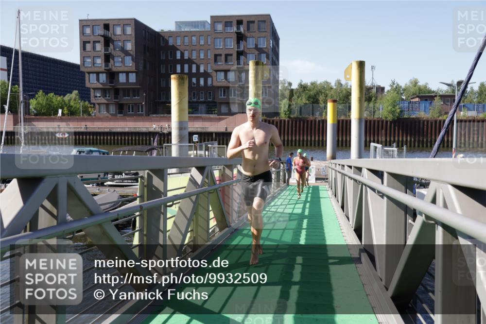 09.08.2026 - GEWOBA Citytriathlon Bremen Yannick Fuchs http://msf.ph/oto/9932509 09.08.2026 10:24:31 Schwimmen 47, 87, 103, 195, 209, 217, 409, 435 meine-sportfotos.de