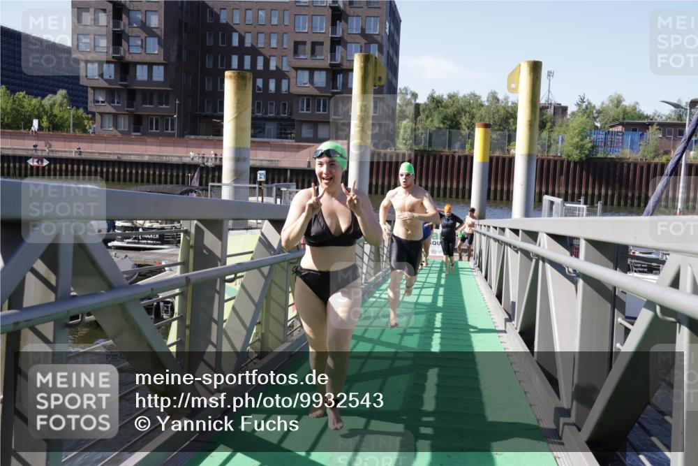 09.08.2026 - GEWOBA Citytriathlon Bremen Yannick Fuchs http://msf.ph/oto/9932543 09.08.2026 10:24:43 Schwimmen 17, 47, 87, 109, 143, 209, 235, 512 meine-sportfotos.de