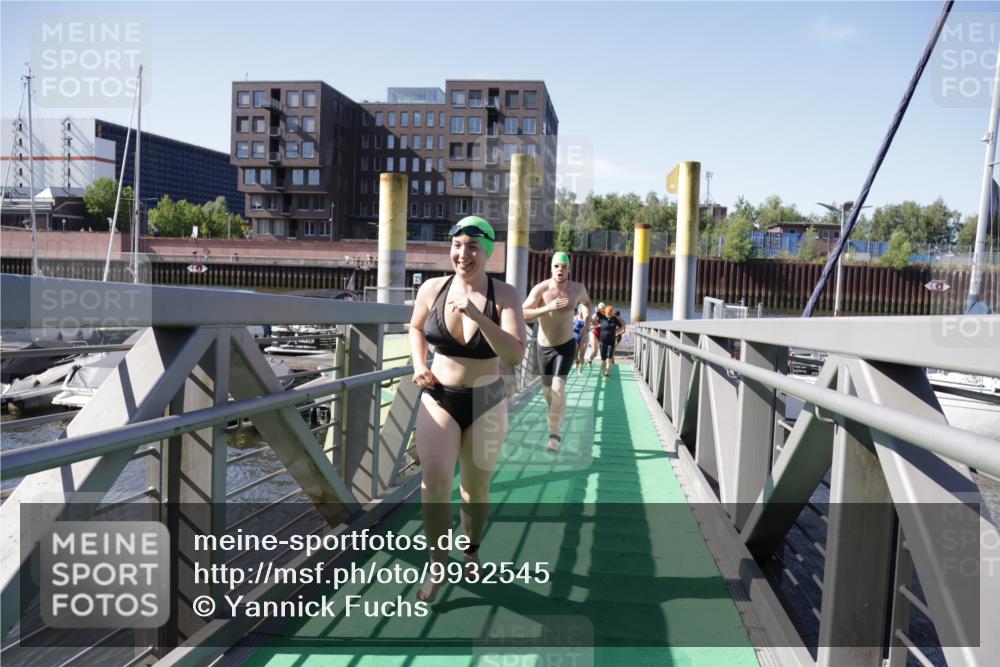 09.08.2026 - GEWOBA Citytriathlon Bremen Yannick Fuchs http://msf.ph/oto/9932545 09.08.2026 10:24:43 Schwimmen 17, 47, 87, 109, 143, 209, 235, 512 meine-sportfotos.de