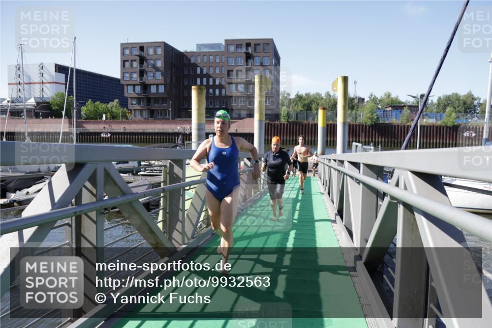 09.08.2026 - GEWOBA Citytriathlon Bremen Yannick Fuchs http://msf.ph/oto/9932563 09.08.2026 10:24:48 Schwimmen 17, 47, 109, 143, 177, 209, 235, 512 meine-sportfotos.de