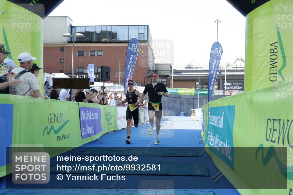 09.08.2026 - GEWOBA Citytriathlon Bremen Yannick Fuchs http://msf.ph/oto/9932581 09.08.2026 11:15:54 Ziel 322, 523 meine-sportfotos.de