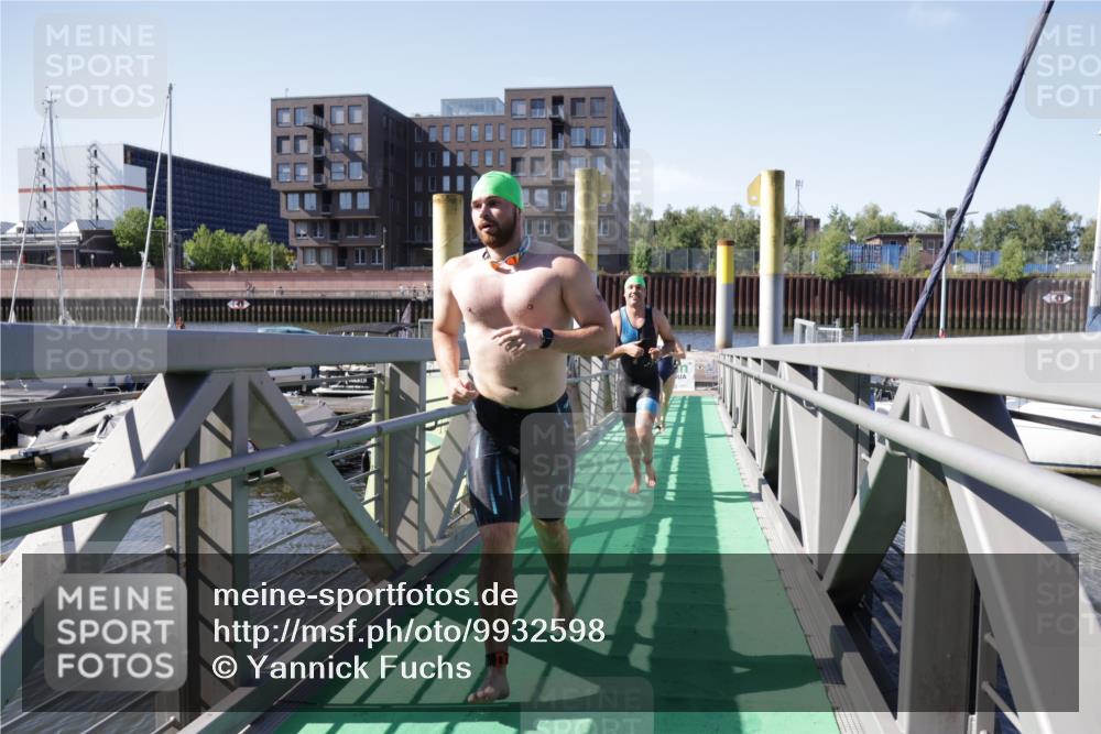 09.08.2026 - GEWOBA Citytriathlon Bremen Yannick Fuchs http://msf.ph/oto/9932598 09.08.2026 10:24:59 Schwimmen 3, 17, 89, 99, 109, 119, 175, 177, 235, 434, 491, 512 meine-sportfotos.de