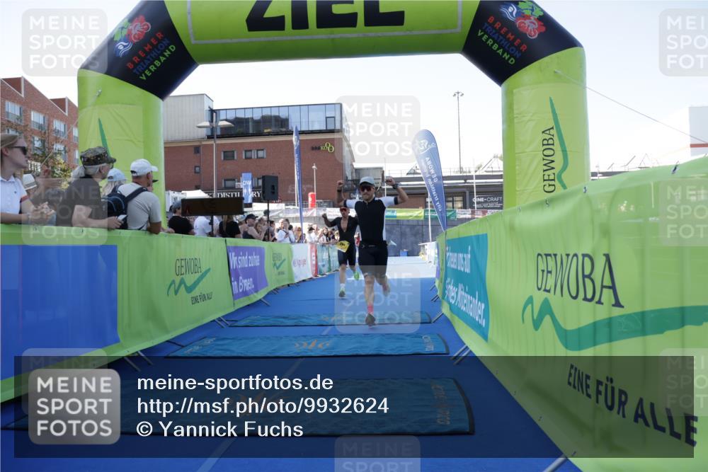 09.08.2026 - GEWOBA Citytriathlon Bremen Yannick Fuchs http://msf.ph/oto/9932624 09.08.2026 11:16:19 Ziel 291, 348 meine-sportfotos.de