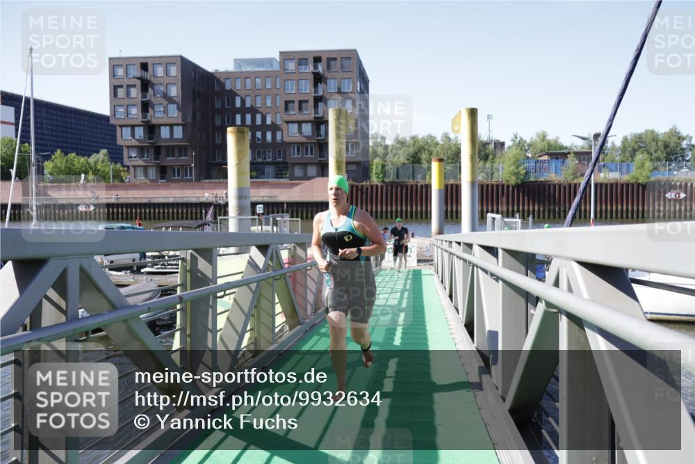 09.08.2026 - GEWOBA Citytriathlon Bremen Yannick Fuchs http://msf.ph/oto/9932634 09.08.2026 10:25:11 Schwimmen 3, 37, 41, 89, 99, 107, 119, 123, 163, 175, 434 meine-sportfotos.de