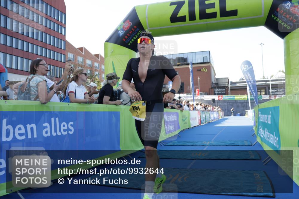 09.08.2026 - GEWOBA Citytriathlon Bremen Yannick Fuchs http://msf.ph/oto/9932644 09.08.2026 11:16:22 Ziel 291, 348 meine-sportfotos.de