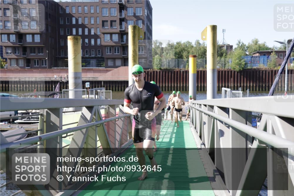 09.08.2026 - GEWOBA Citytriathlon Bremen Yannick Fuchs http://msf.ph/oto/9932645 09.08.2026 10:25:15 Schwimmen 3, 37, 41, 107, 113, 123, 137, 157, 163, 175, 431 meine-sportfotos.de