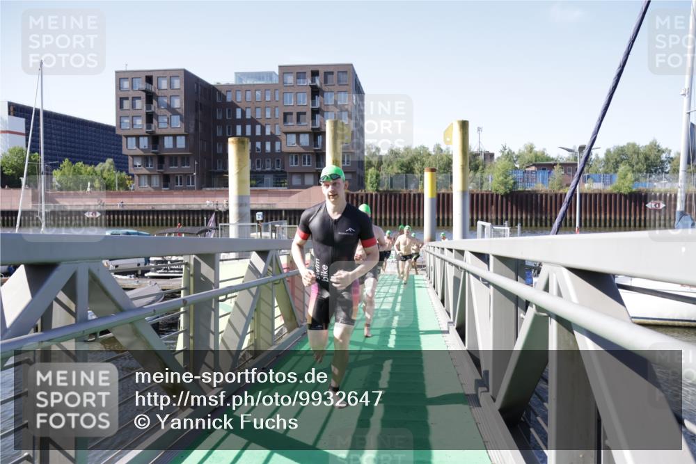09.08.2026 - GEWOBA Citytriathlon Bremen Yannick Fuchs http://msf.ph/oto/9932647 09.08.2026 10:25:16 Schwimmen 3, 37, 41, 107, 113, 123, 137, 157, 163, 175, 431 meine-sportfotos.de