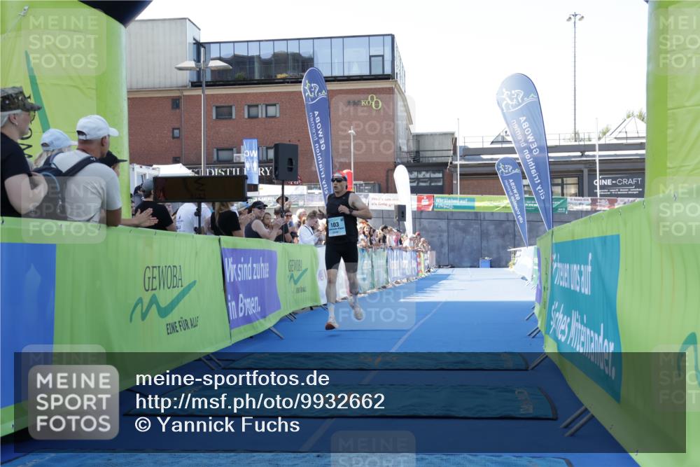 09.08.2026 - GEWOBA Citytriathlon Bremen Yannick Fuchs http://msf.ph/oto/9932662 09.08.2026 11:16:30 Ziel 103 meine-sportfotos.de