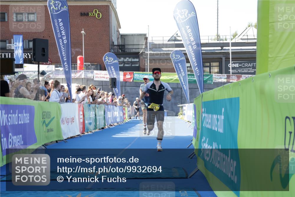 09.08.2026 - GEWOBA Citytriathlon Bremen Yannick Fuchs http://msf.ph/oto/9932694 09.08.2026 11:16:47 Ziel 131, 321 meine-sportfotos.de