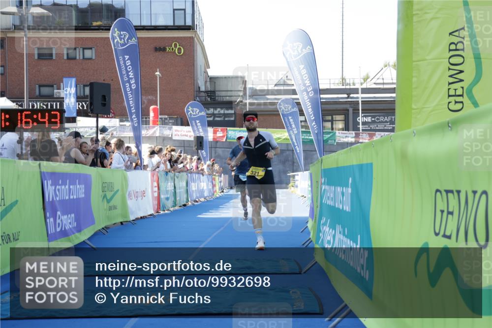 09.08.2026 - GEWOBA Citytriathlon Bremen Yannick Fuchs http://msf.ph/oto/9932698 09.08.2026 11:16:48 Ziel 131, 321 meine-sportfotos.de