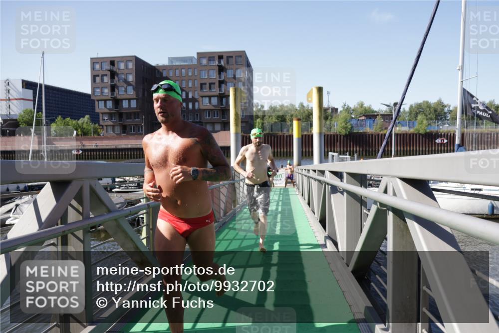 09.08.2026 - GEWOBA Citytriathlon Bremen Yannick Fuchs http://msf.ph/oto/9932702 09.08.2026 10:25:32 Schwimmen 15, 67, 95, 113, 137, 151, 157, 163, 187, 201, 211, 225, 229, 431 meine-sportfotos.de