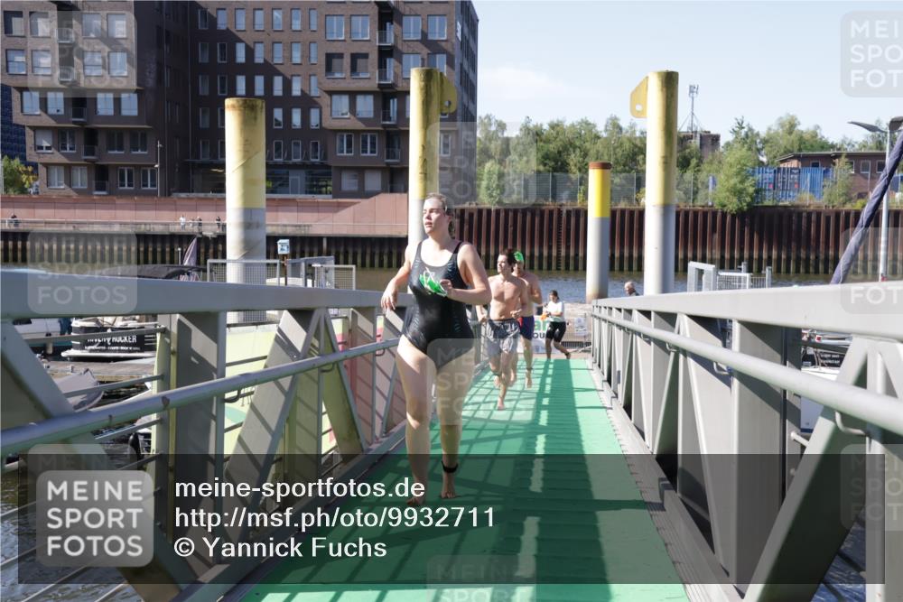 09.08.2026 - GEWOBA Citytriathlon Bremen Yannick Fuchs http://msf.ph/oto/9932711 09.08.2026 10:25:35 Schwimmen 15, 43, 67, 95, 113, 151, 157, 187, 201, 211, 225, 229, 431, 525 meine-sportfotos.de