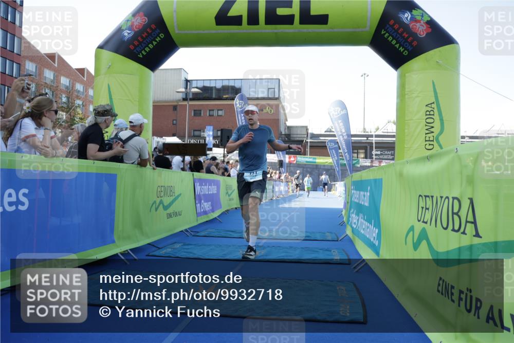 09.08.2026 - GEWOBA Citytriathlon Bremen Yannick Fuchs http://msf.ph/oto/9932718 09.08.2026 11:16:50 Ziel 131, 249, 321 meine-sportfotos.de