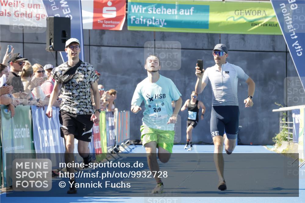 09.08.2026 - GEWOBA Citytriathlon Bremen Yannick Fuchs http://msf.ph/oto/9932728 09.08.2026 11:16:52 Ziel 131, 249, 321 meine-sportfotos.de