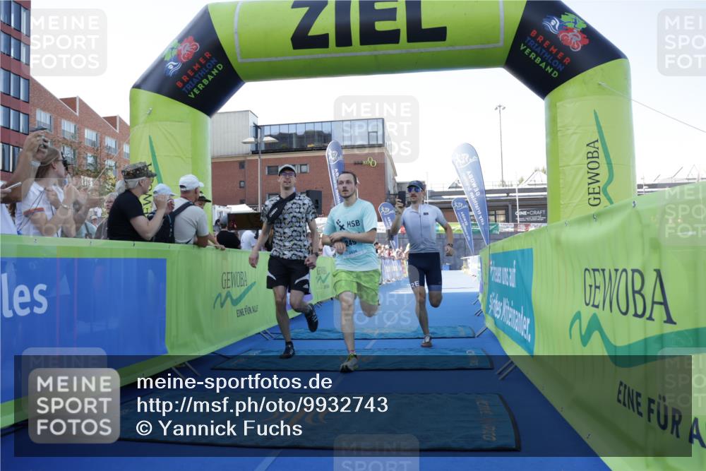09.08.2026 - GEWOBA Citytriathlon Bremen Yannick Fuchs http://msf.ph/oto/9932743 09.08.2026 11:16:56 Ziel 125, 249, 296 meine-sportfotos.de