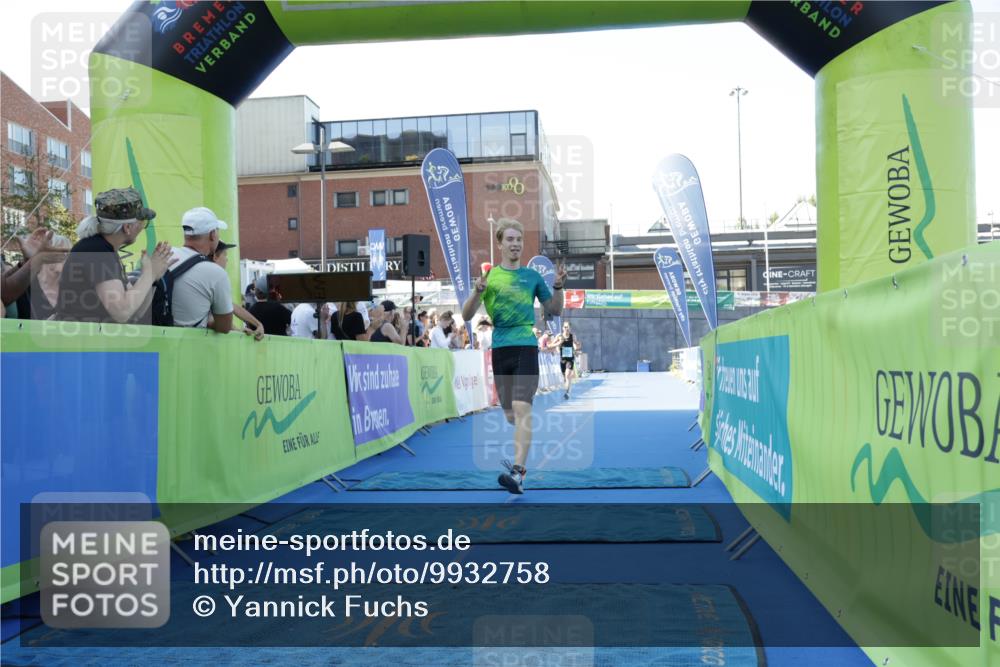 09.08.2026 - GEWOBA Citytriathlon Bremen Yannick Fuchs http://msf.ph/oto/9932758 09.08.2026 11:16:59 Ziel 125, 249, 296 meine-sportfotos.de