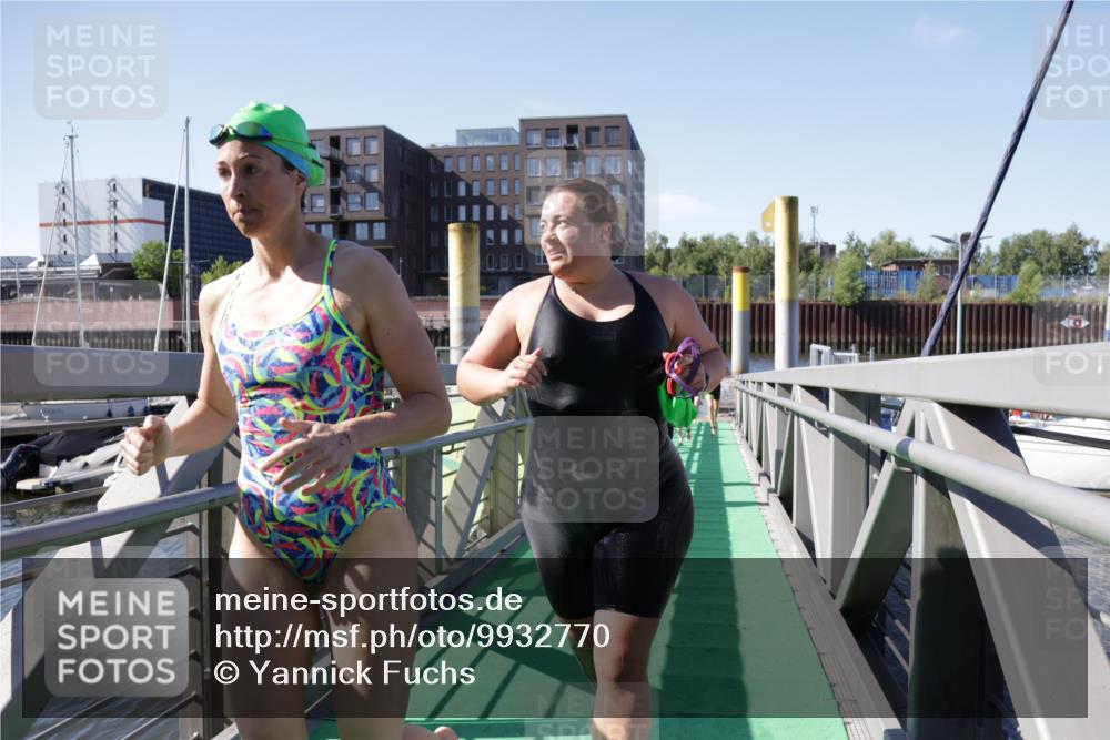 09.08.2026 - GEWOBA Citytriathlon Bremen Yannick Fuchs http://msf.ph/oto/9932770 09.08.2026 10:25:52 Schwimmen 29, 43, 57, 67, 129, 141, 153, 179, 181, 241, 422, 429, 485, 525 meine-sportfotos.de