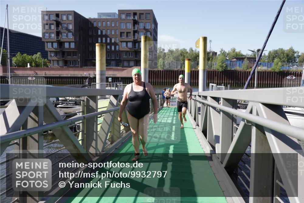 09.08.2026 - GEWOBA Citytriathlon Bremen Yannick Fuchs http://msf.ph/oto/9932797 09.08.2026 10:26:04 Schwimmen 27, 29, 129, 135, 141, 153, 179, 181, 241, 429, 469, 499 meine-sportfotos.de