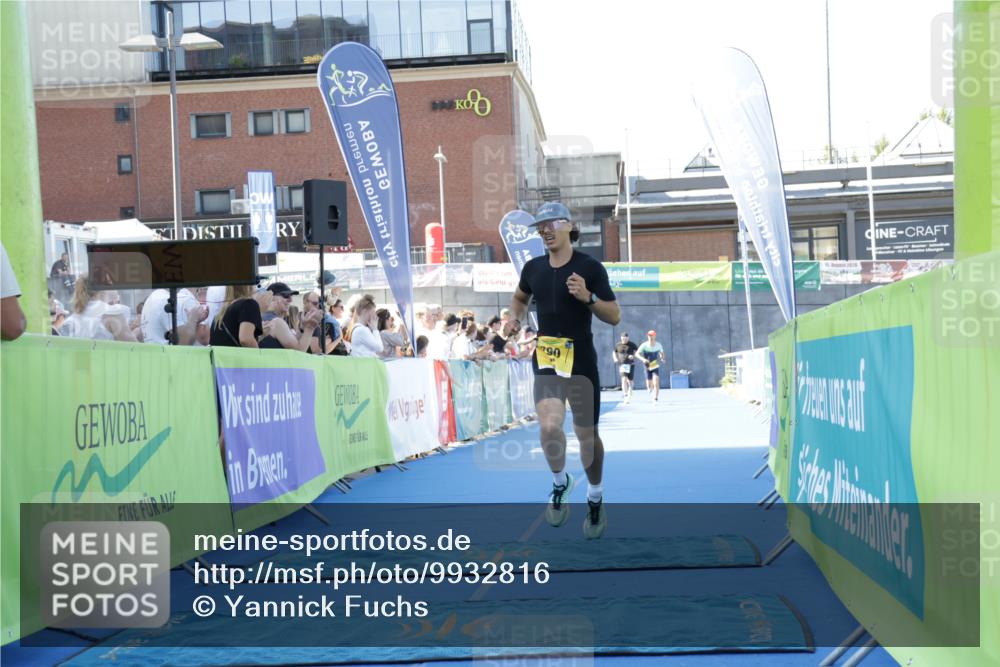 09.08.2026 - GEWOBA Citytriathlon Bremen Yannick Fuchs http://msf.ph/oto/9932816 09.08.2026 11:17:42 Ziel 25, 290, 376 meine-sportfotos.de
