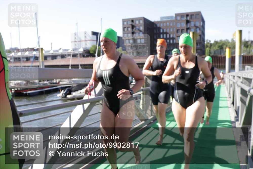 09.08.2026 - GEWOBA Citytriathlon Bremen Yannick Fuchs http://msf.ph/oto/9932817 09.08.2026 10:26:15 Schwimmen 13, 27, 31, 85, 93, 135, 139, 205, 223, 233, 469, 499 meine-sportfotos.de