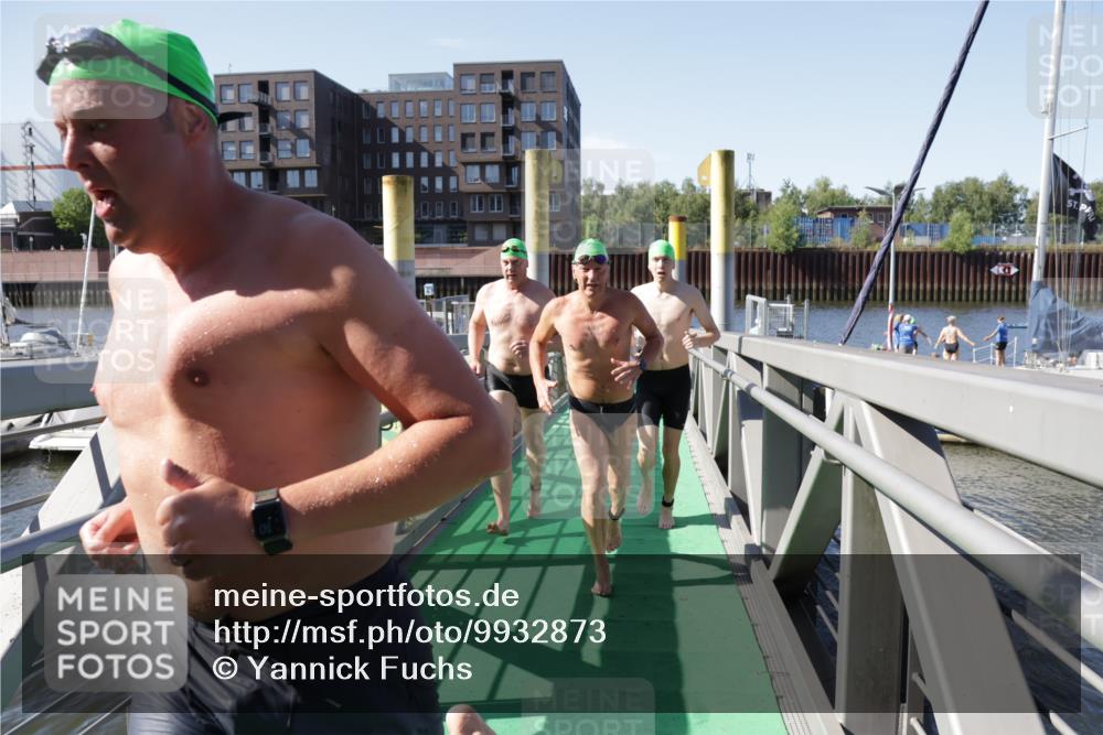 09.08.2026 - GEWOBA Citytriathlon Bremen Yannick Fuchs http://msf.ph/oto/9932873 09.08.2026 10:26:55 Schwimmen 9, 19, 33, 49, 53, 71, 117, 127, 155, 411 meine-sportfotos.de